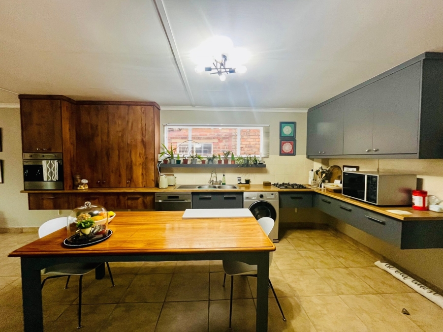 4 Bedroom Property for Sale in Maselspoort Free State